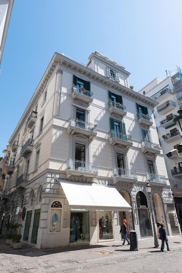 Apartmán Relais Palazzo Olimpia - Corso Vittorio Emanuele Salerno Exteriér fotografie